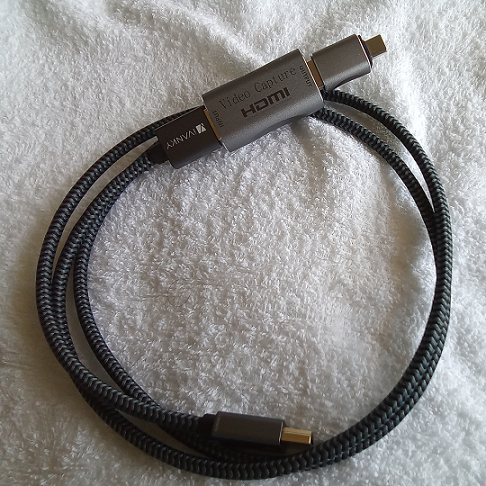 HDMIビデオキャプチャをHDMIケーブルに接続